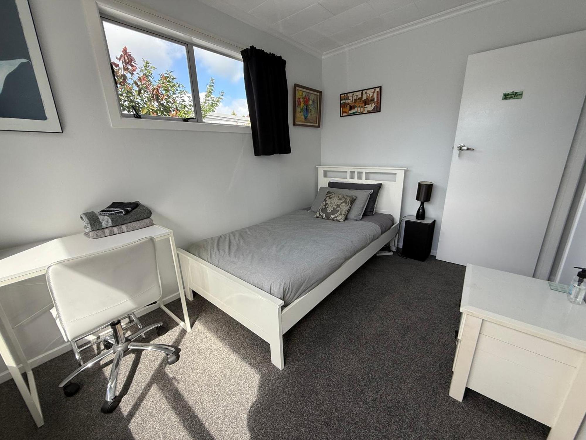 Inglewood Shared Home Bnb New Plymouth Exterior foto